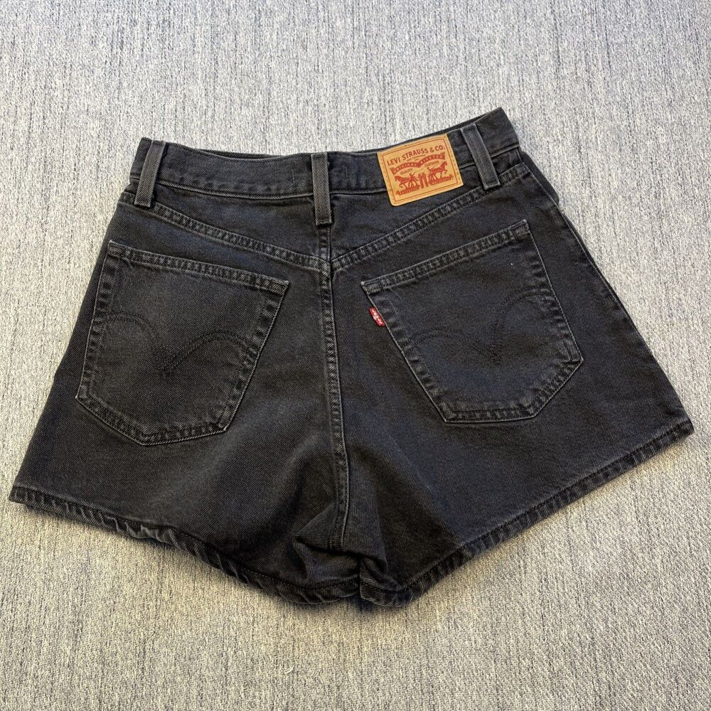 Levi’s High Waisted Mom Shorts  Black Denim Size 29 - Picture 7 of 8